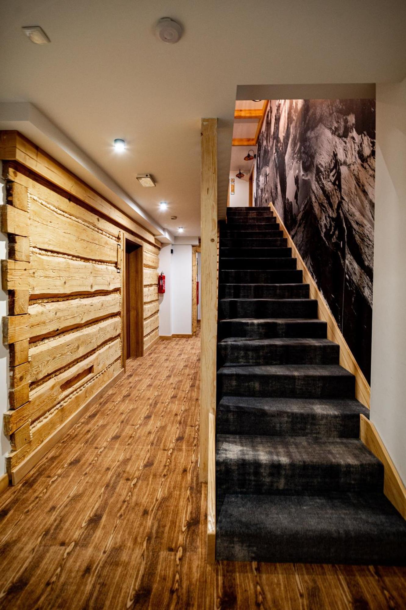 Aparthotel Ku Dolinie Kościelisko Esterno foto